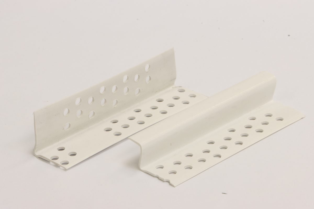 Esquinera troquelada PVC con dilatación en Z para instalación en drywall